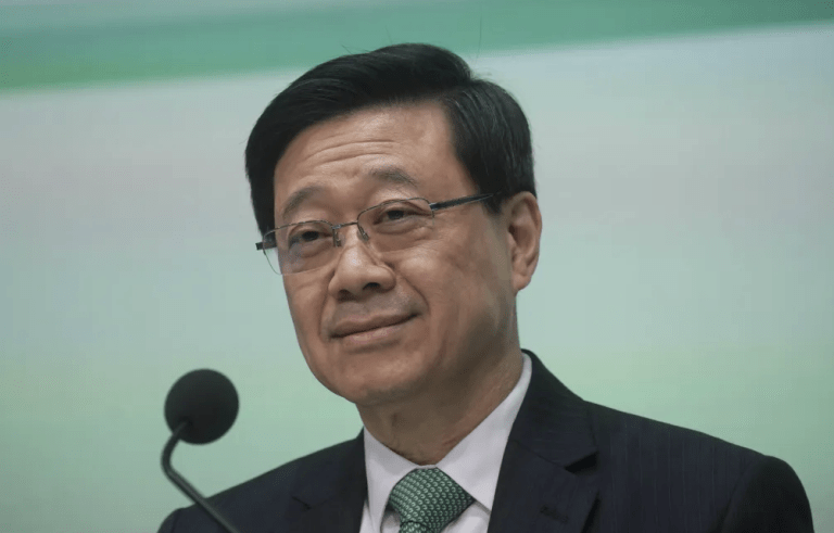 Hong Kong Chief Promises to Increase Assistance to Residents